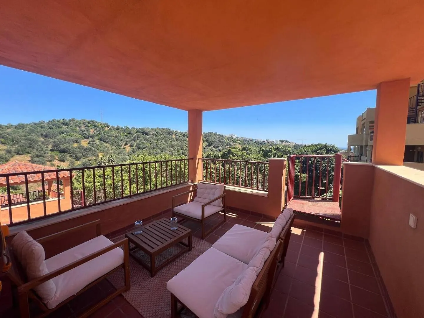 Stylish Marbella Spot Pass The Keys Apartman
